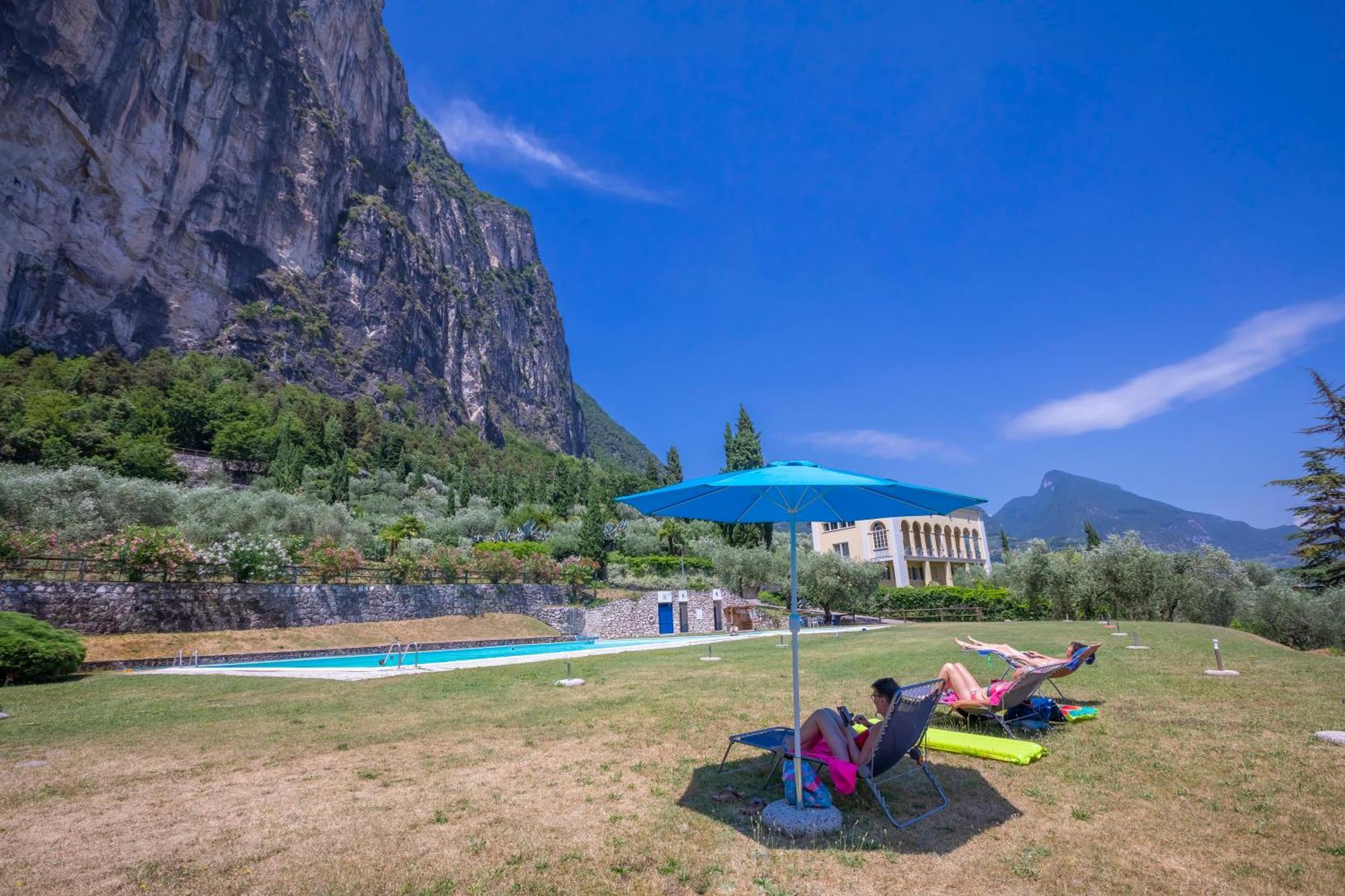 Casa Turchese - Happy Rentals Riva del Garda Eksteriør bilde